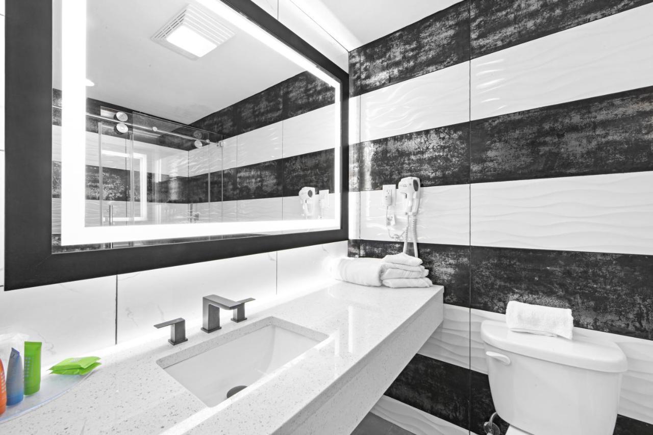 Casa Azul Hotel Blu-Ubs Arena New York Extérieur photo